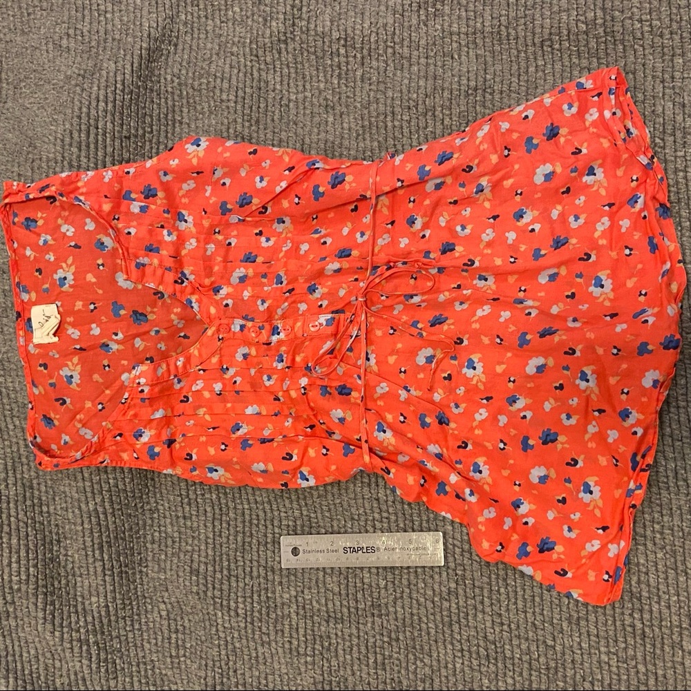 Beautiful floral shirt with waist tie